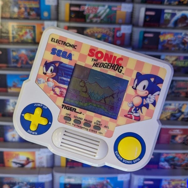 Tiger Electronics Sonic The Hedgehog LCD Game - 1988